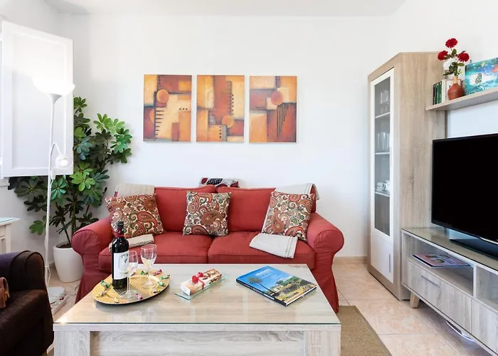 Deluxe 9 * La Laguna (Tenerife)