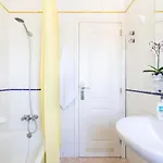Deluxe 9 Apartament *